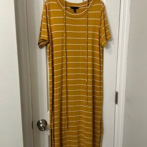 Banana Republic mustard t shirt dress MP side slits stretch comfy